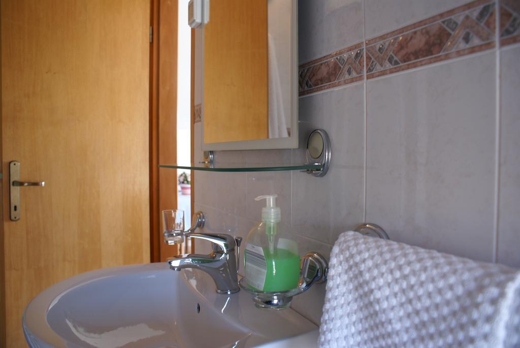 Apartments Robert Порат Экстерьер фото
