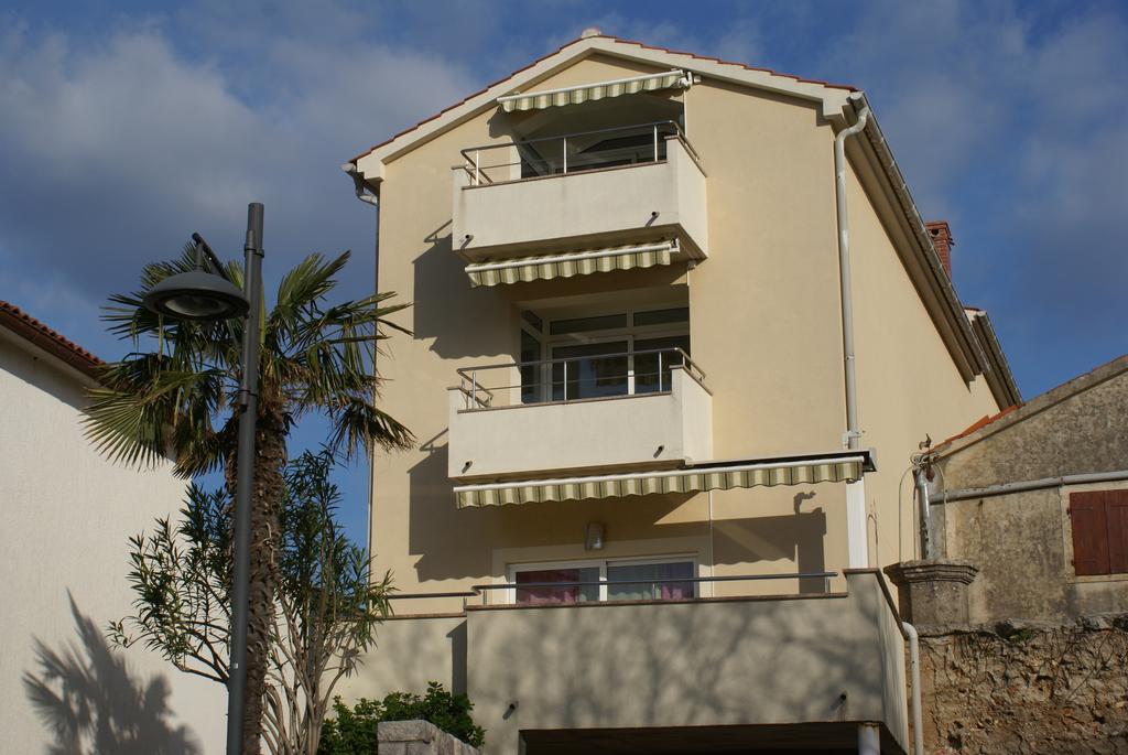 Apartments Robert Порат Экстерьер фото